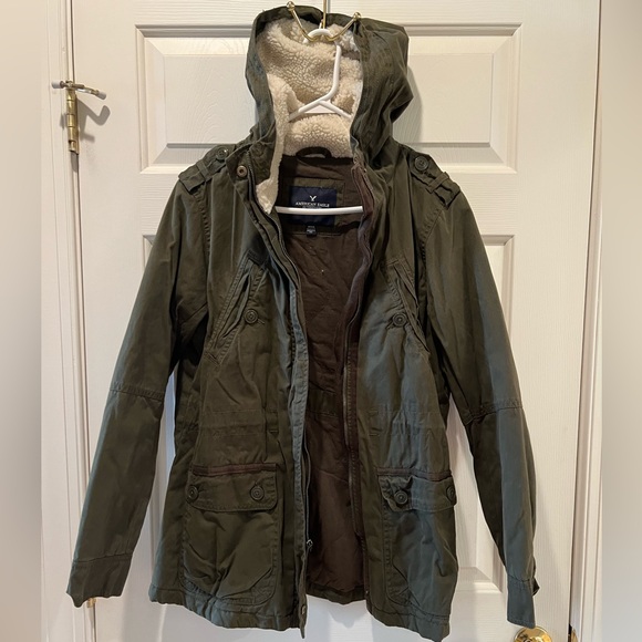 American Eagle Outfitters Olive/Army Green Jacket w/Fleece Hood Size M NWT - Picture 3 of 10